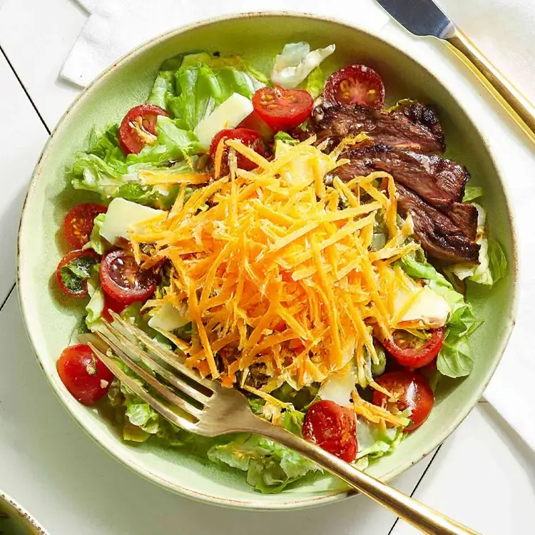Grilled Steak Salad